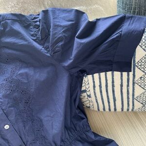 This is a Banana Republic True Navy dress. It is a size XL NW.